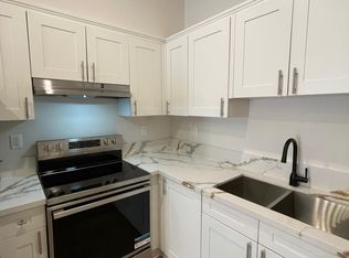 4546 W 17th St #9, Los Angeles, CA 90019