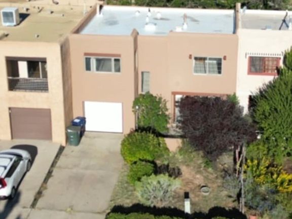 2nd image of 2406 Calle Zaguan