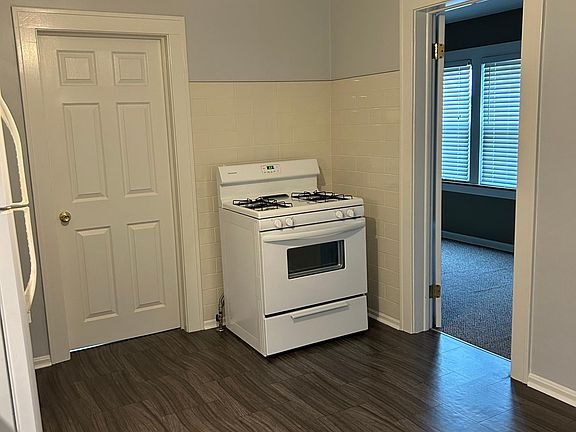 new stove and flooring