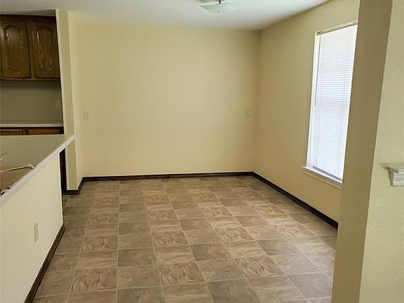 4th image of 2530 Greenfield Acres