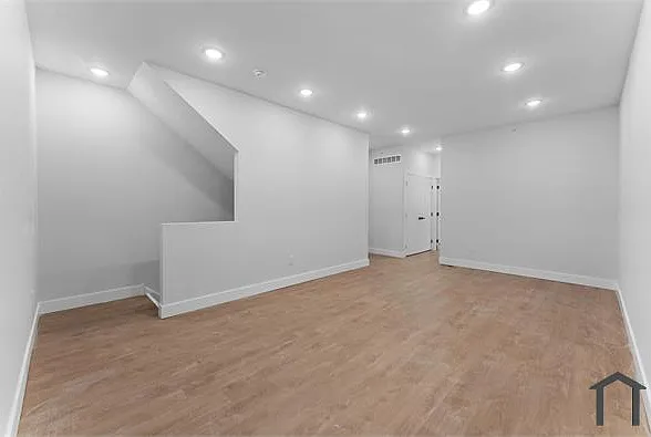 3904 Brown St #1 — Photo 7