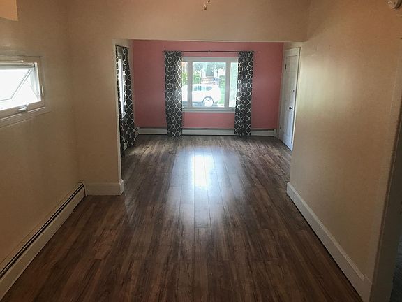 2nd image of 45 Scott St #1