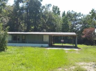 10859 NW Schmarje Ln, Bristol, FL 32321
