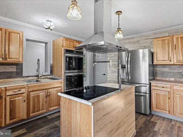181 Margaret Ln, Winchester, VA 22603