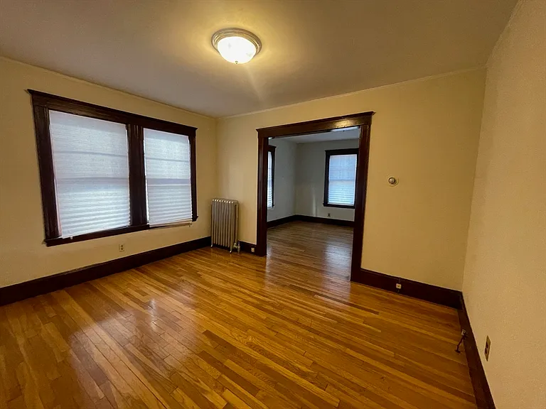 10 Breck St #1 — Photo 2
