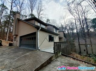 9210 Martin Rd, Roswell, GA 30076