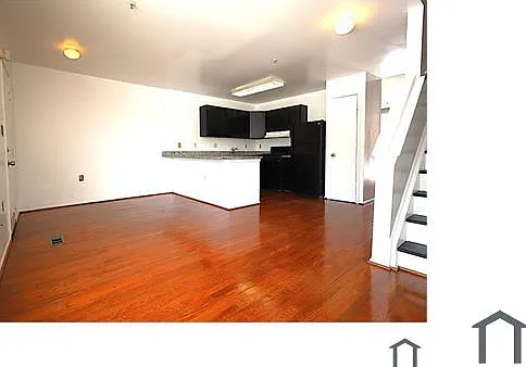 1022 Hillman St — Photo 1