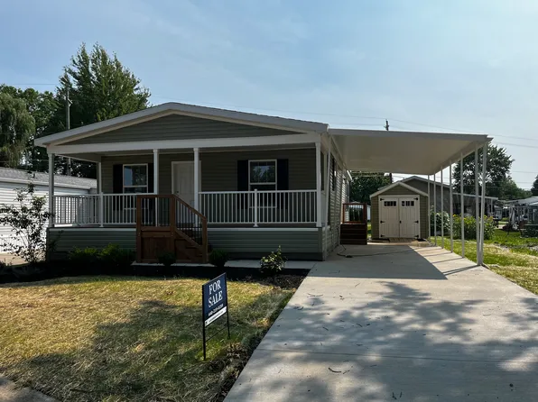 21 Sunrise Blvd #Sun21, Olmsted, OH 44138
