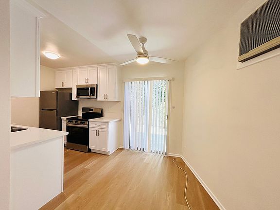 4th image of 10611 Wilkins Ave #3