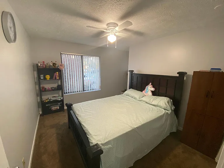 Bedroom 2 Pic 2