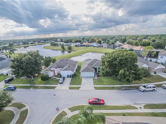 2nd image of 12741 Waterhaven Cir
