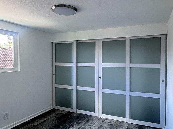 5th image of 3322 Helix St