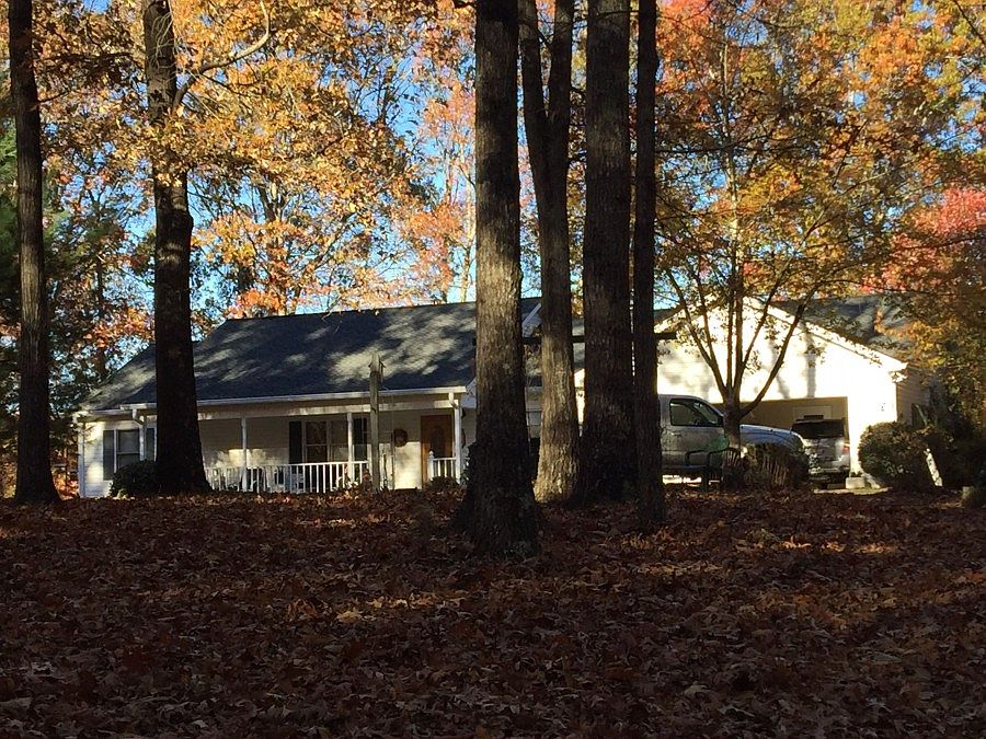 1st image of 209 Pathfinder Ln