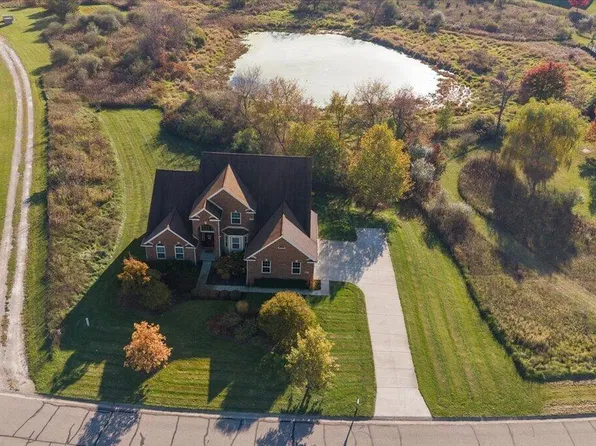 10977 Patina Dr, Dexter, MI 48130