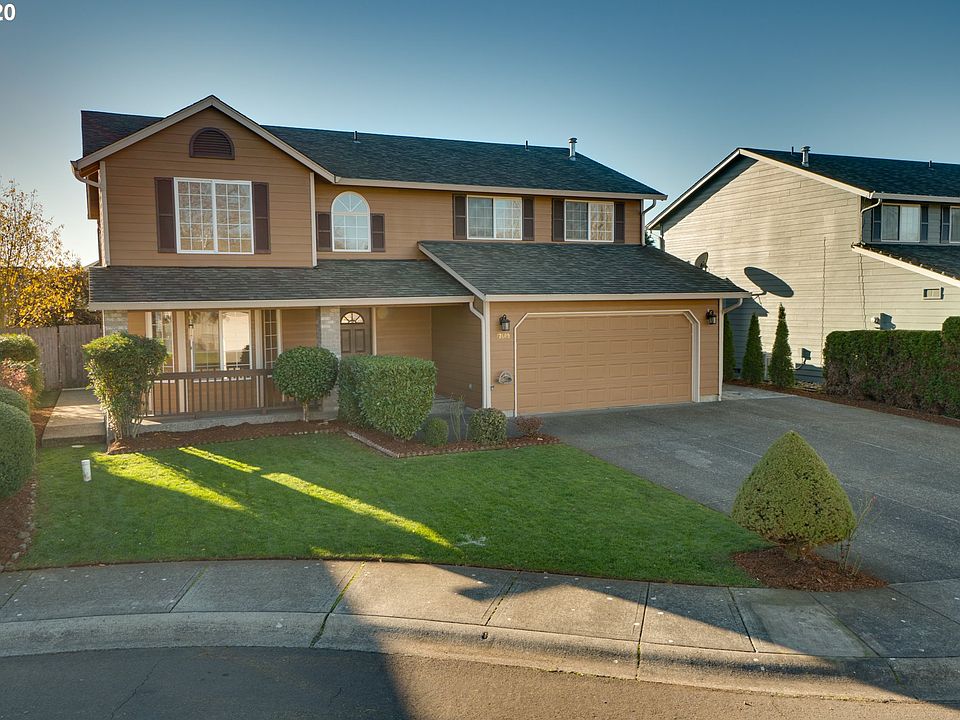 1st image of 17609 NE 27th Way