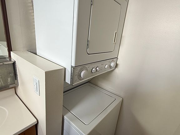 4th image of 1060 Kamehameha Hwy APT 2504B