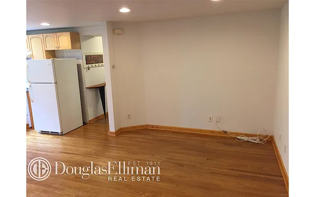 Rented by Douglas Elliman | media 32