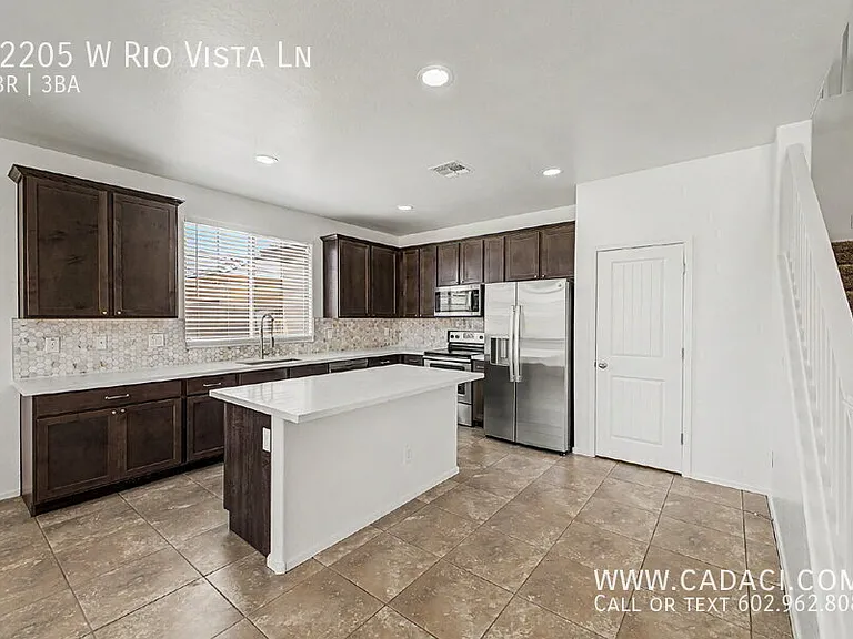12205 W Rio Vista Ln — Photo 15