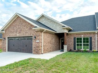 71 Cherokee Dr, Shelbyville, KY 40065