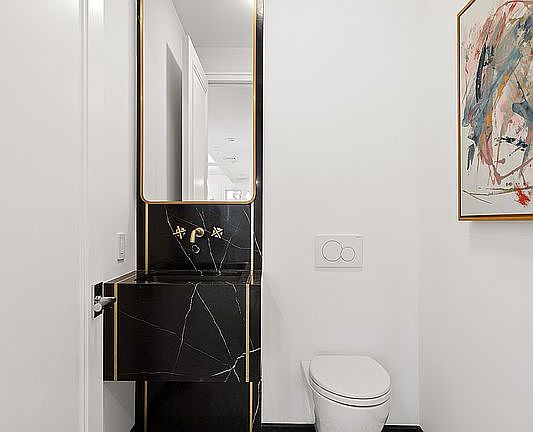 5th image of 126 E 86th St #4A