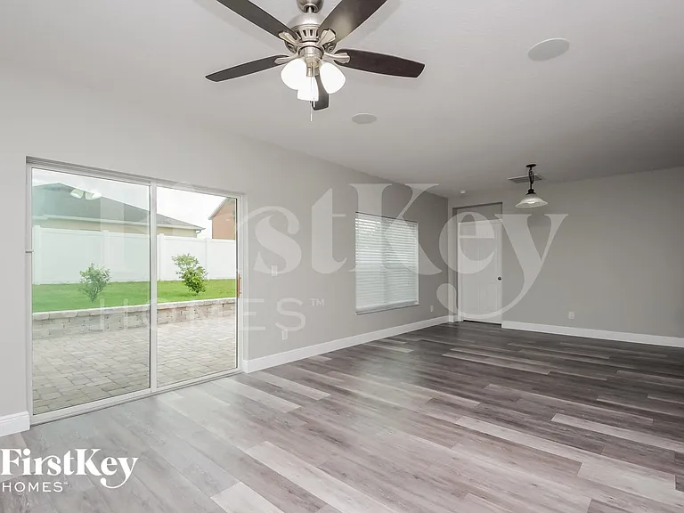 347 Ironwood Dr — Photo 4