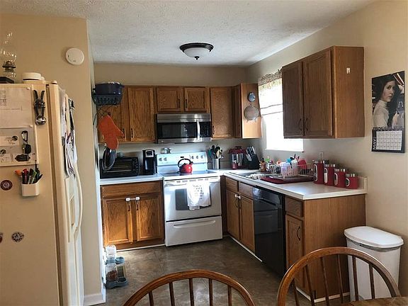 5th image of 124 Norma Sue Dr