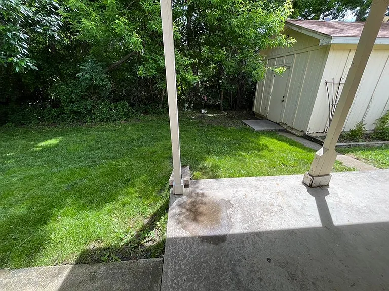2910 Teller St — Photo 4