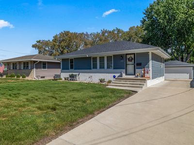 2529 Glenbrook Dr, Des Moines, IA, 50316