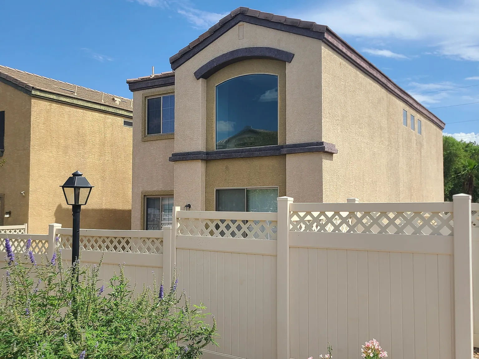 2 bed, 2.5 bath, 1200 sqft, $1,950 — Photo 3