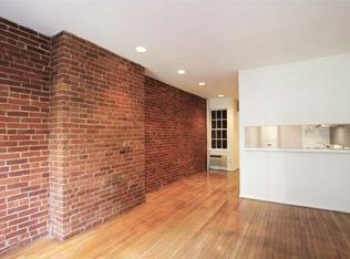 309 E 81st St APT 2RE, New York, NY 10028