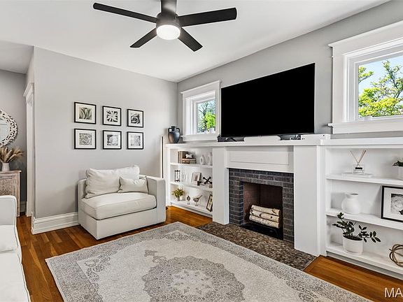 3rd image of 7024 W Park Ave