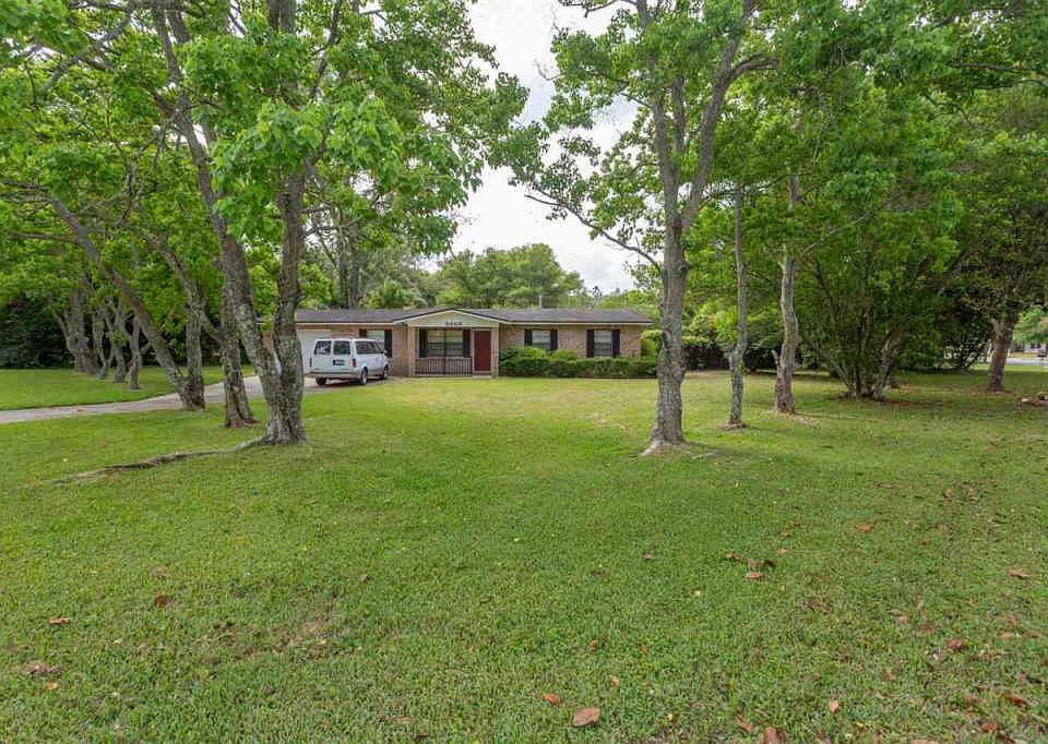 1st image of 5668 Hermosa Cir