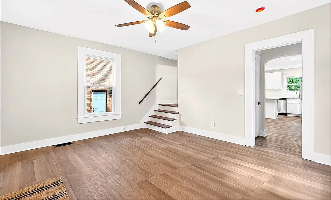2 bed, 1292 sqft, $1,500 — Photo 3