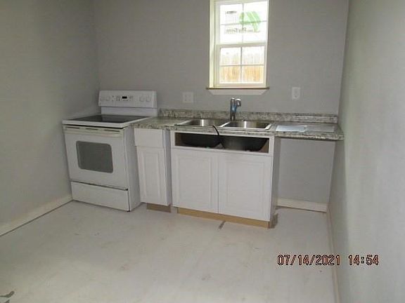 2nd image of 4424 Diaz Ave #4426
