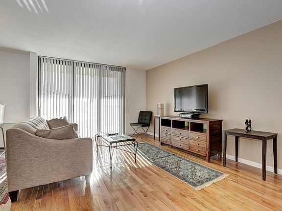 5th image of 4242 E West Hwy APT 416