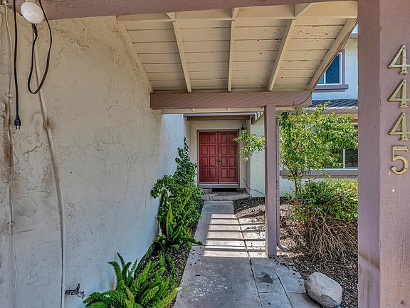 4th image of 4445 Park Paxton Pl