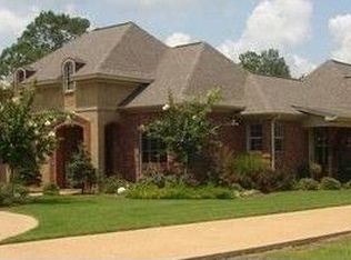 1113 Milltowne Dr, Wesson, MS 39191