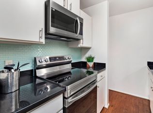 Summit Place, Seattle, WA 98122