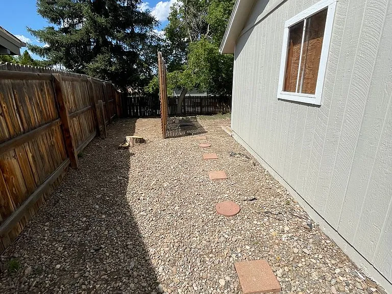 9131 W 90th Pl — Photo 29