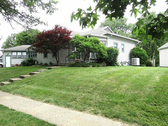 2nd image of 110 Ridge Rd