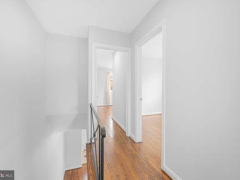 5225 59th Ave — Photo 13