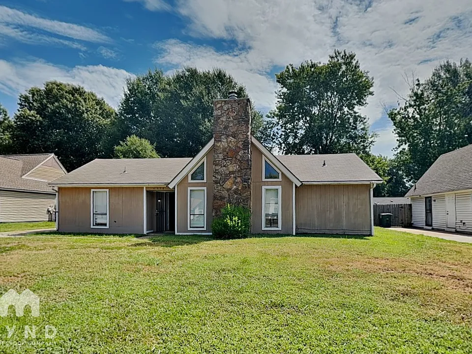 4578 Crump Rd