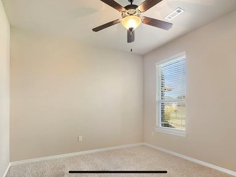 2915 N Raven Ln — Photo 17