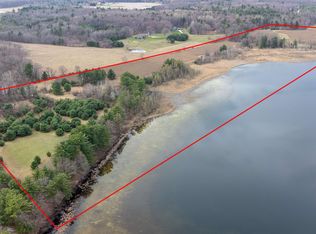 N Lake Rd, Iola, WI 54945