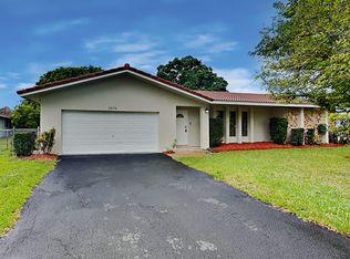 2579 NW 118th Dr, Pompano Beach, FL 33065