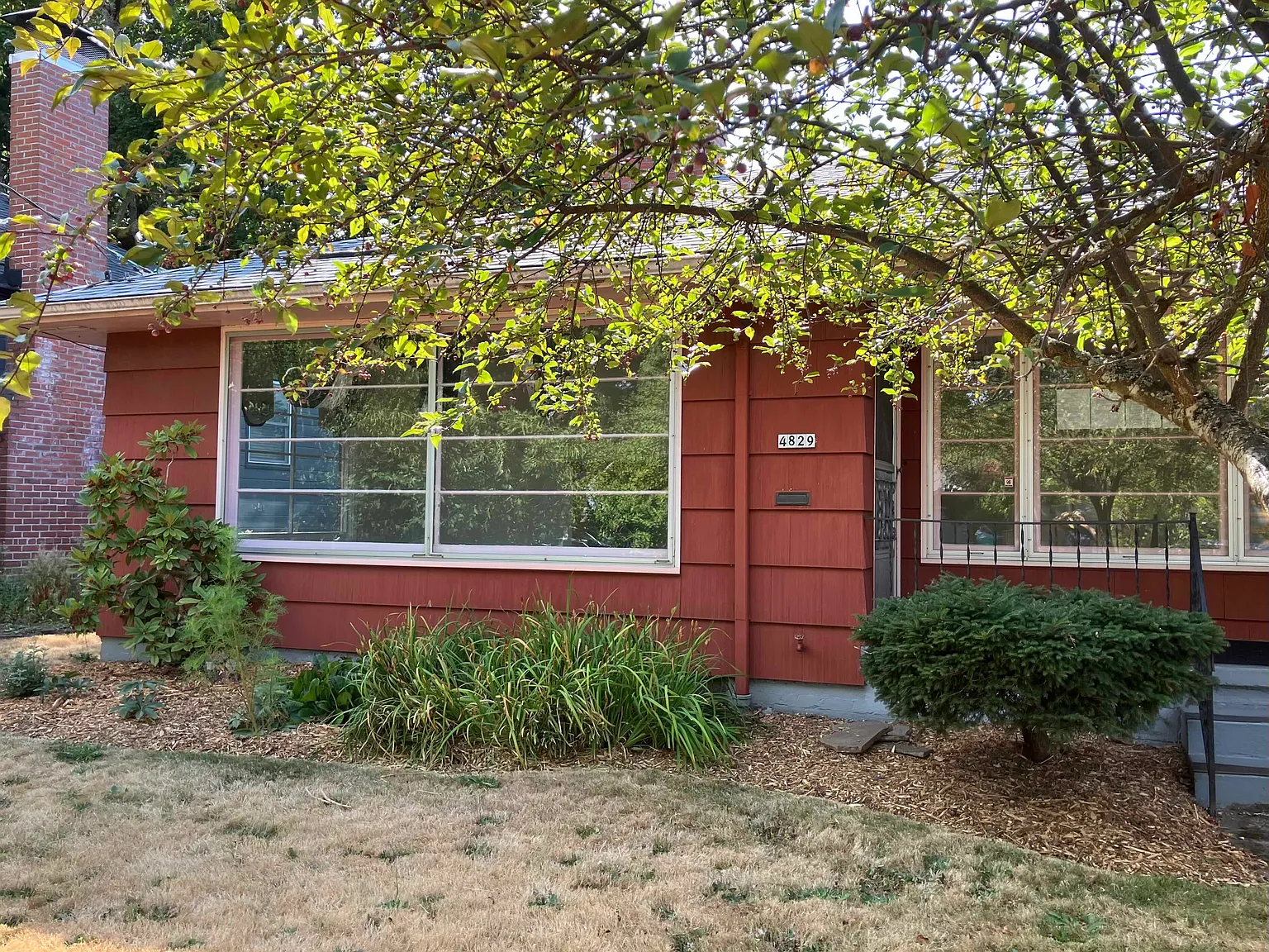 2 bed, 1.5 bath, 1060 sqft, $2,425 — Photo 2