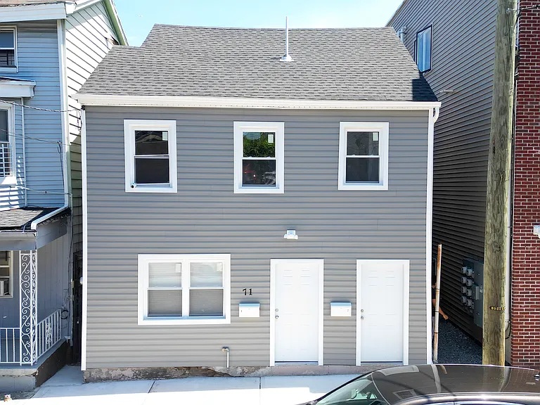 71 Beech St #1 — Photo 6