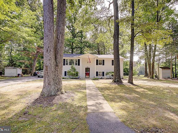 3rd image of 5494 Hallowing Point Rd