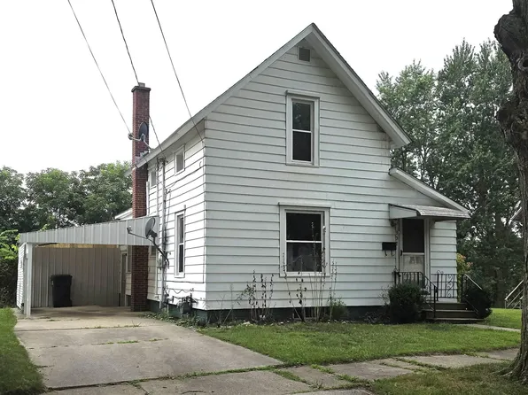 302 Orchard St, Morenci, MI 49256