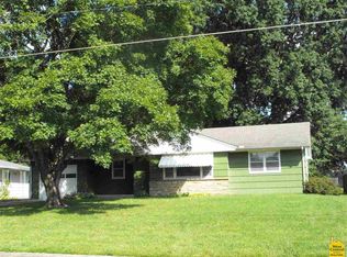 1319 S Arlington Ave, Sedalia, MO 65301